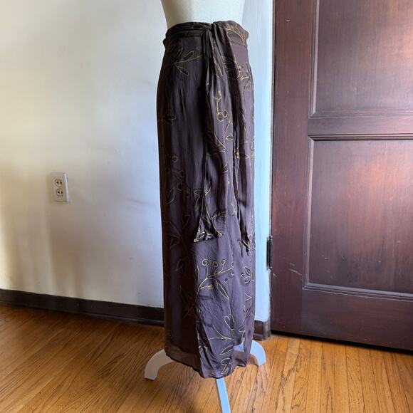 MAXMARA | 90s Vintage Brown Silk Hand Painted Floral Midi Wrap Skirt | Size 6 - Picture 4 of 6